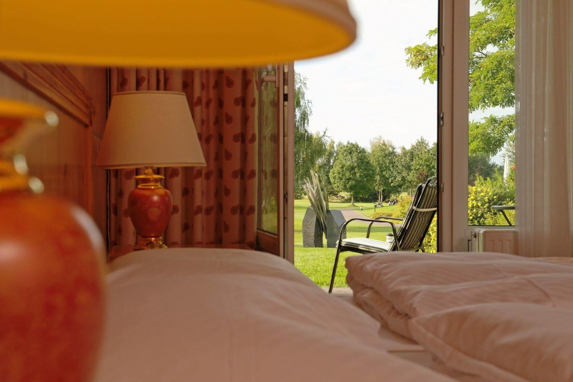 Golfresort Semlin Rathenow Exterior photo